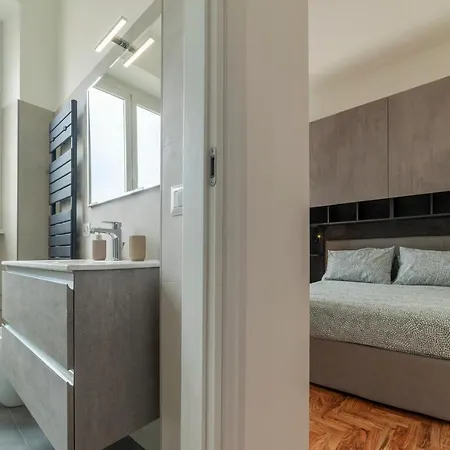 Apartamento Rione Prati Elegant With Balcony